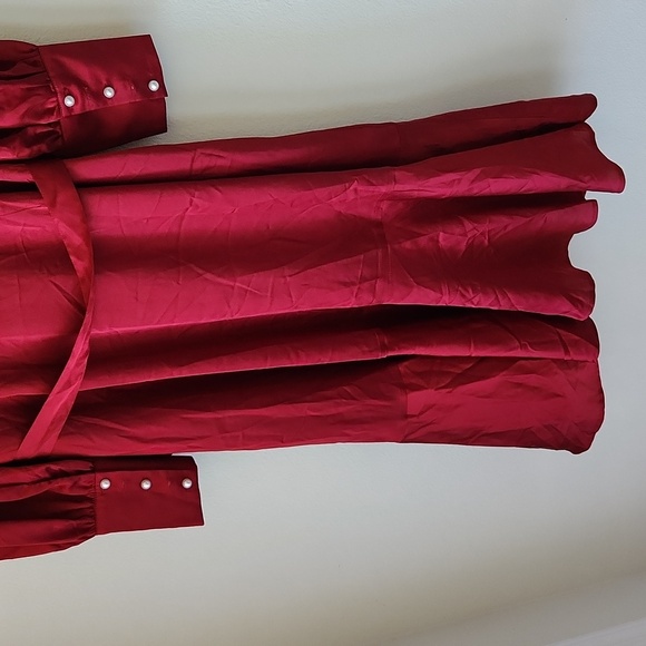 ELOQUII Satin Bishop Sleeve Wrap Dress Sz 16 Pearl Buttons on Sleeves Ruffle Hem - Picture 6 of 10